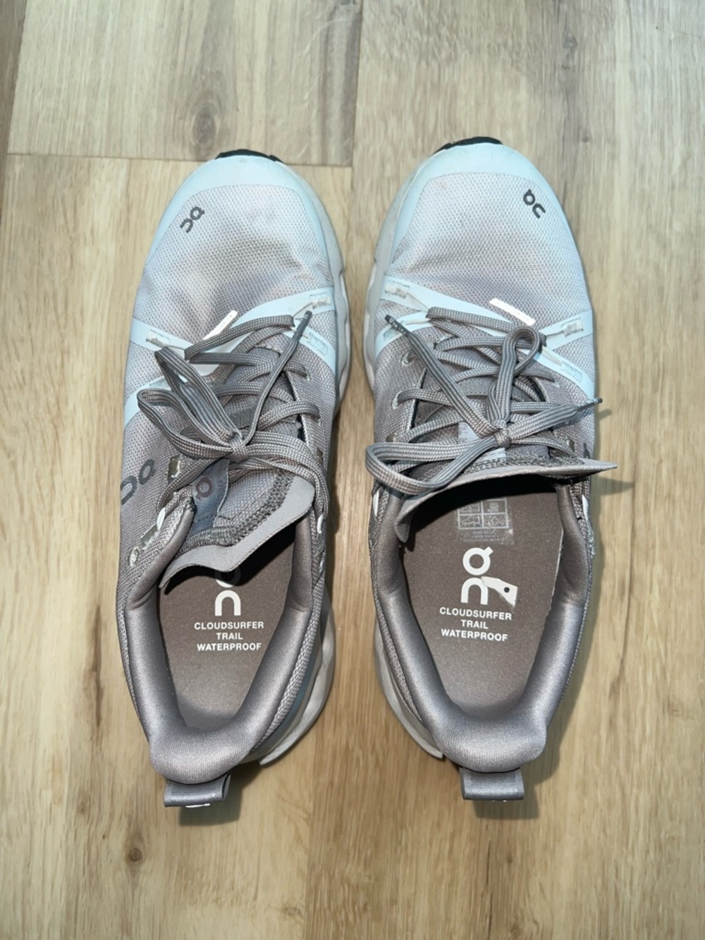 On Running Cloudsurfer Trail Waterproof Women's Sneakers - Light Taupe